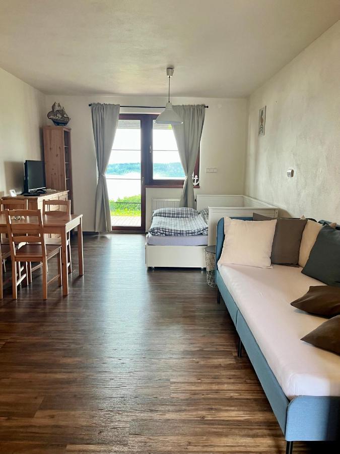 Apartman Plachetnice Frymburk Ngoại thất bức ảnh
